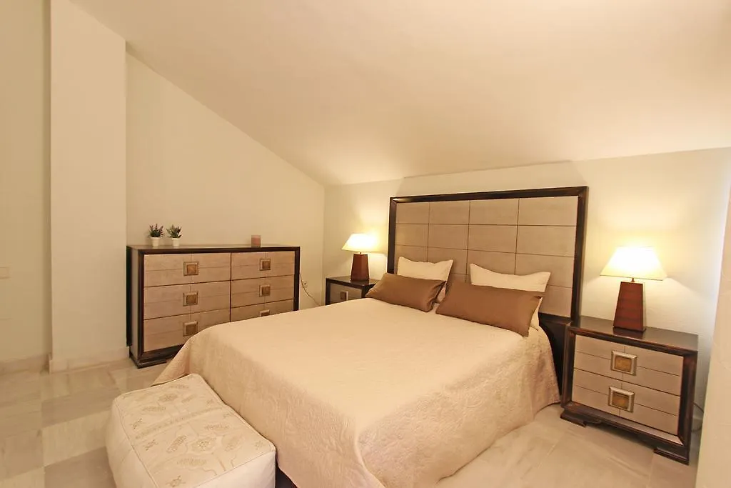 1115 Marbella Duplex Penthouse Apartment