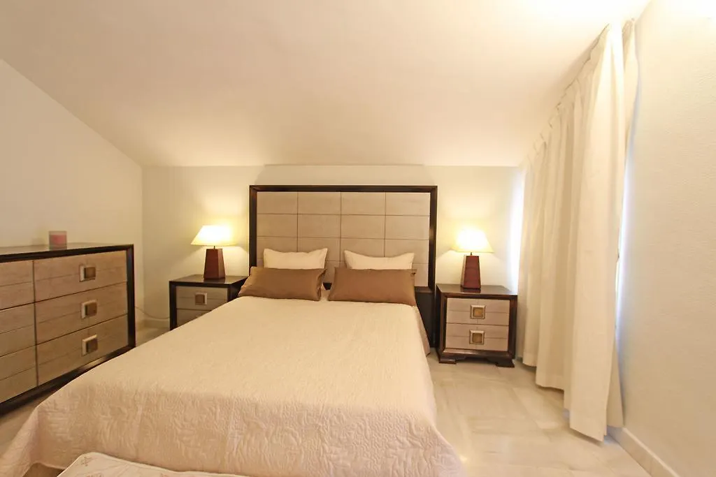 1115 Marbella Duplex Penthouse Apartment Spain