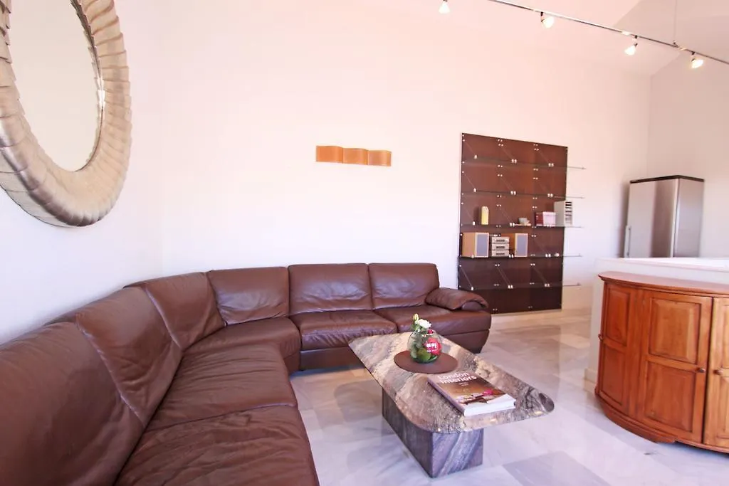 1115 Marbella Duplex Penthouse Apartment