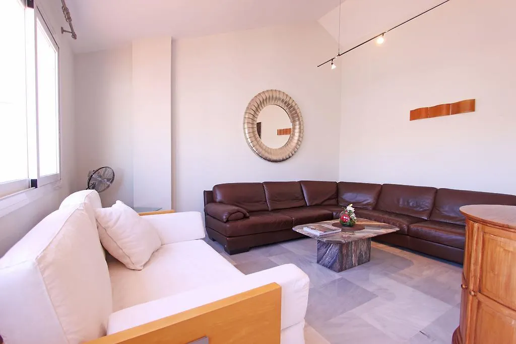 1115 Marbella Duplex Penthouse Apartment