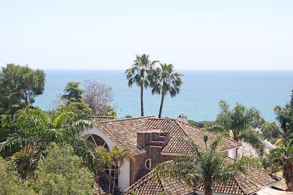 1115 Marbella Duplex Penthouse Apartment