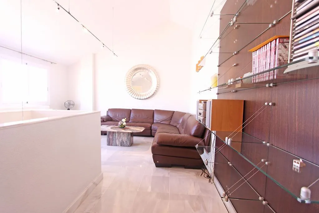 1115 Marbella Duplex Penthouse Appartamento